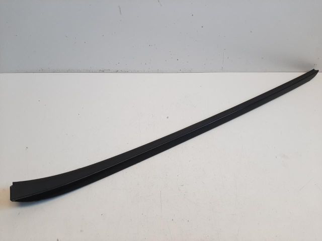 bontott HYUNDAI i40 Első Szélvédő Bal Díszléc