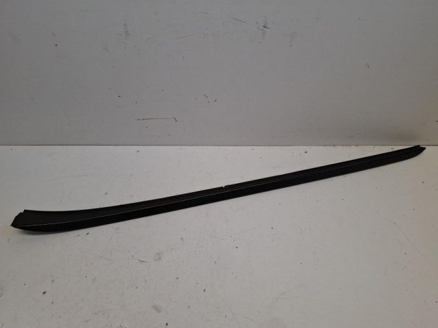 bontott HYUNDAI i40 Első Szélvédő Bal Díszléc