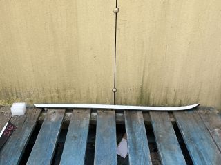 bontott HYUNDAI i40 Első Szélvédő Jobb Díszléc