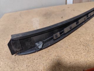 bontott HYUNDAI i40 Első Szélvédő Jobb Díszléc