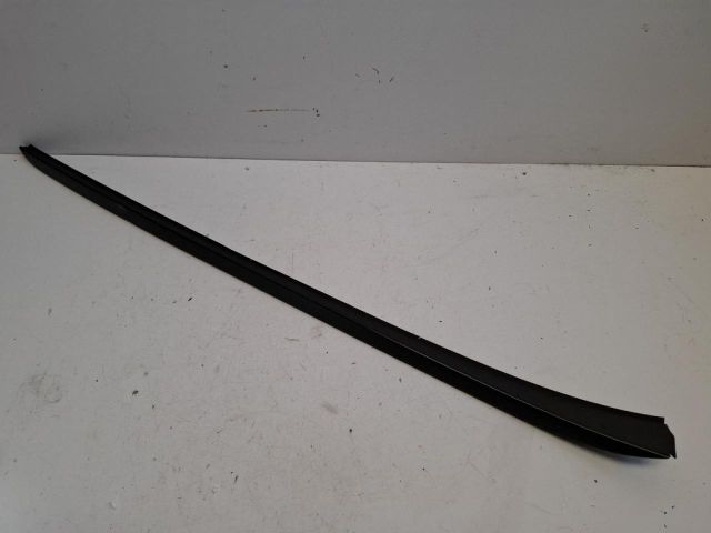 bontott HYUNDAI i40 Első Szélvédő Jobb Díszléc