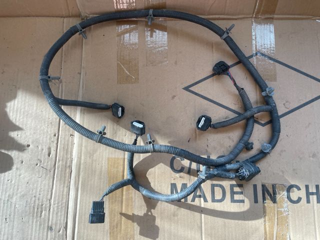 bontott HYUNDAI i40 Első Tolatóradar Kábelköteg