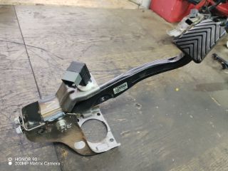 bontott HYUNDAI i40 Fékpedál