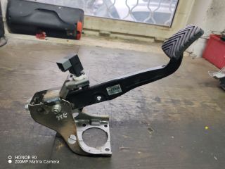 bontott HYUNDAI i40 Fékpedál