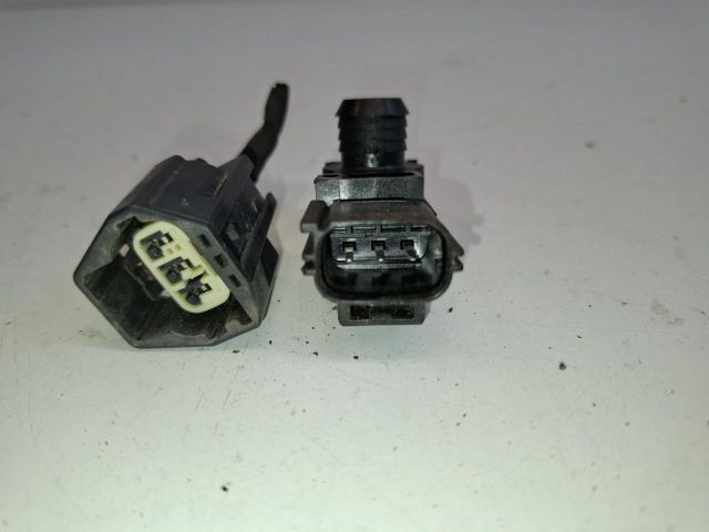 bontott HYUNDAI i40 Fékrásegítő Nyomásérzékelő