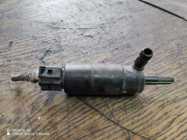 bontott HYUNDAI i40 Fényszórómosó Szivattyú