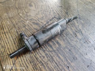 bontott HYUNDAI i40 Fényszórómosó Szivattyú