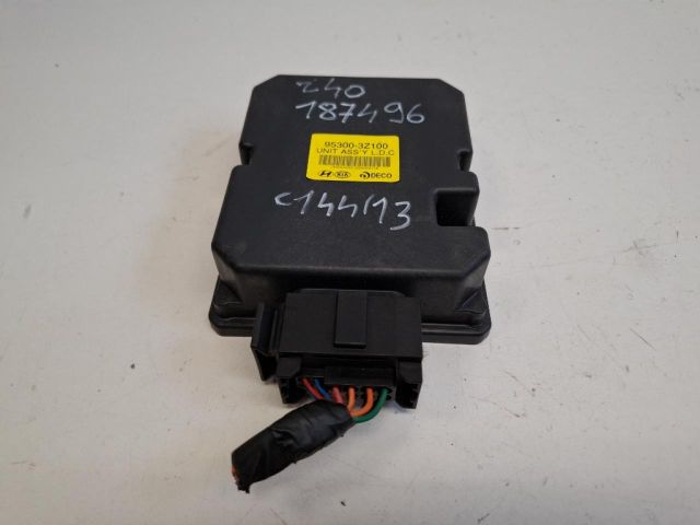 bontott HYUNDAI i40 Feszültségszabályzó