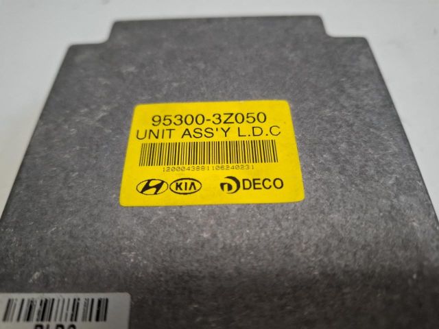 bontott HYUNDAI i40 Feszültségszabályzó