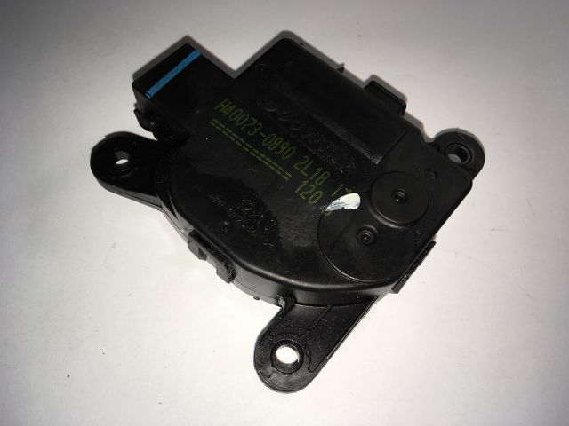 bontott HYUNDAI i40 Fűtés Állító Motor