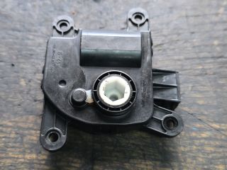 bontott HYUNDAI i40 Fűtés Állító Motor