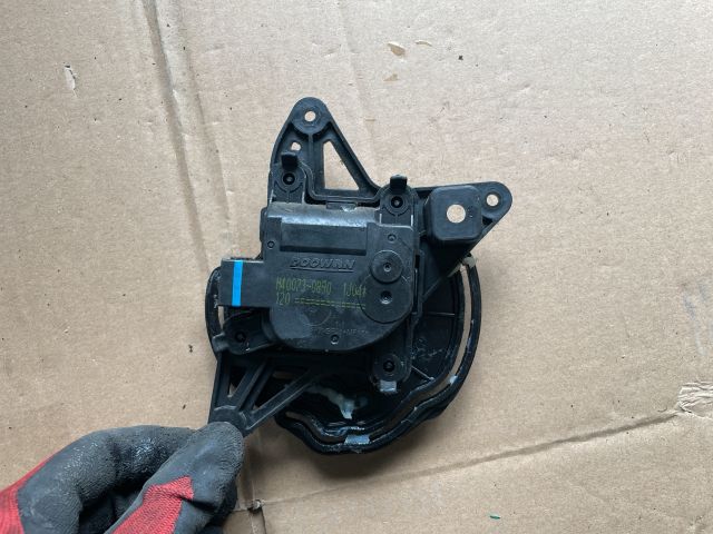 bontott HYUNDAI i40 Fűtés Állító Motor