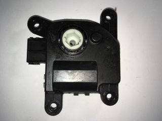 bontott HYUNDAI i40 Fűtés Állító Motor