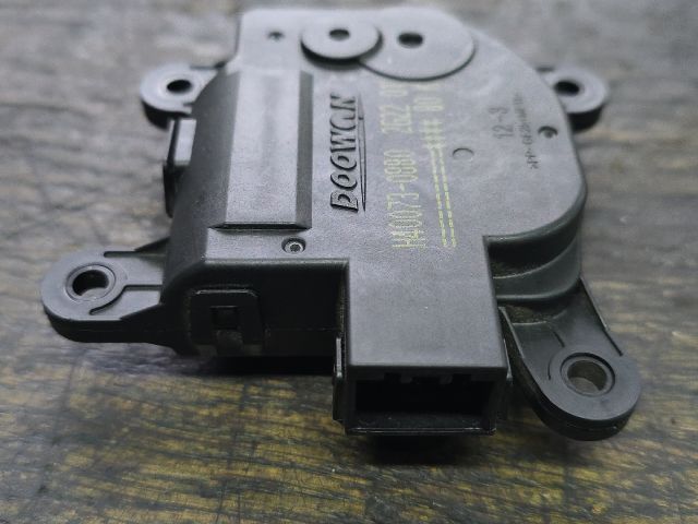 bontott HYUNDAI i40 Fűtés Állító Motor