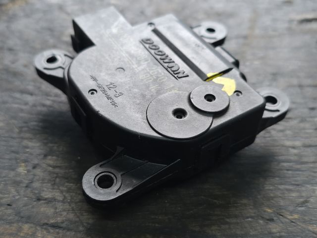 bontott HYUNDAI i40 Fűtés Állító Motor