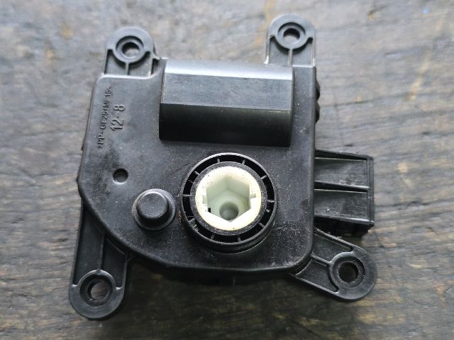 bontott HYUNDAI i40 Fűtés Állító Motor