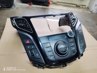 bontott HYUNDAI i40 Fűtéskapcsoló (digit klímás)