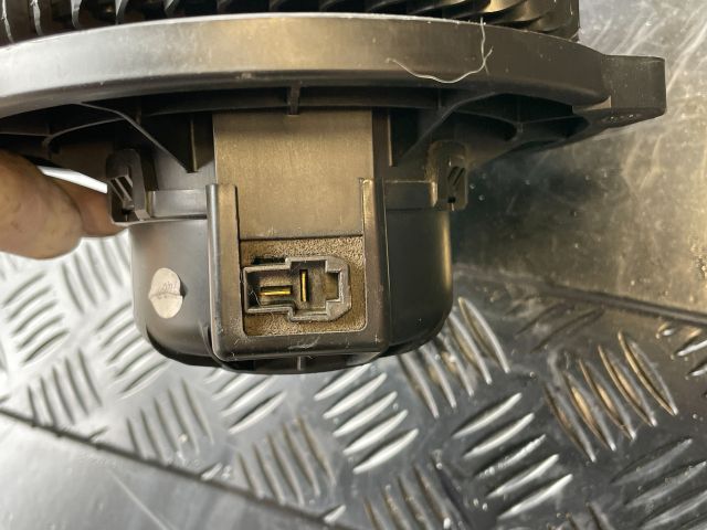 bontott HYUNDAI i40 Fűtőmotor (Klímás)