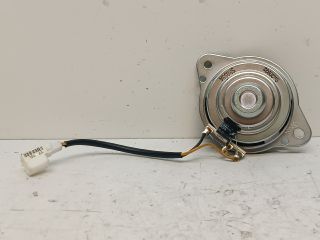 bontott HYUNDAI i40 Hangszóró (Pozíciófüggetlen)