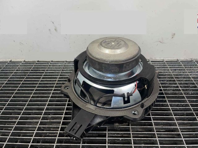 bontott HYUNDAI i40 Hangszóró (Pozíciófüggetlen)