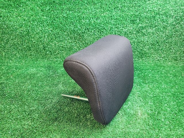 bontott HYUNDAI i40 Hátsó középső Fejtámla