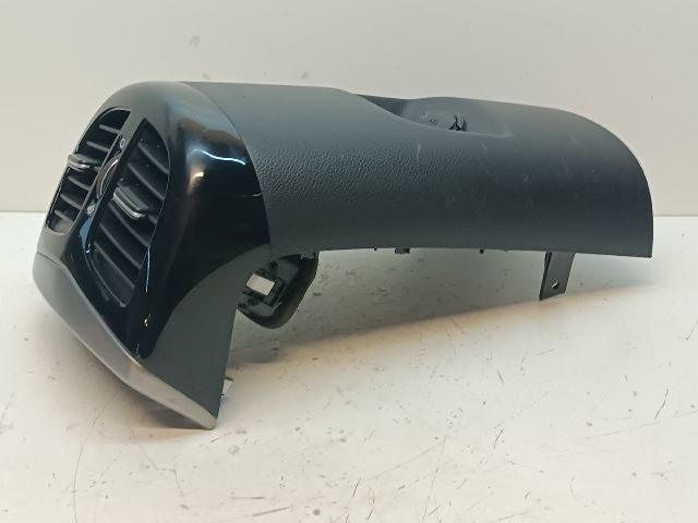 bontott HYUNDAI i40 Hátsó középső Szellőző