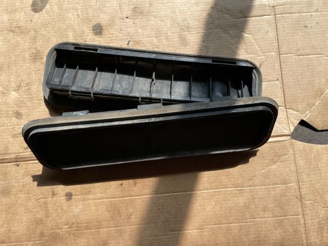 bontott HYUNDAI i40 Hátsó Lökhárító Légterelő