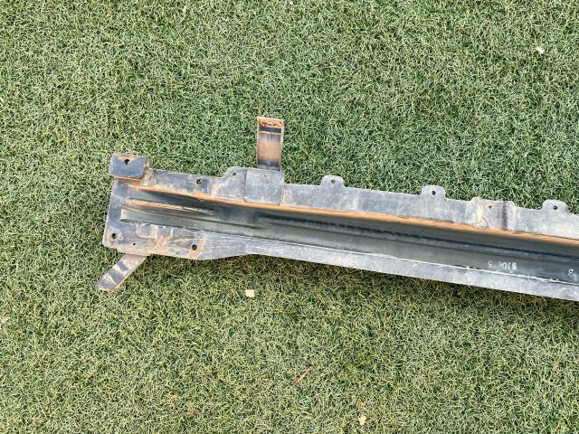 bontott HYUNDAI i40 Hátsó Lökhárító Merevítő (Fém)