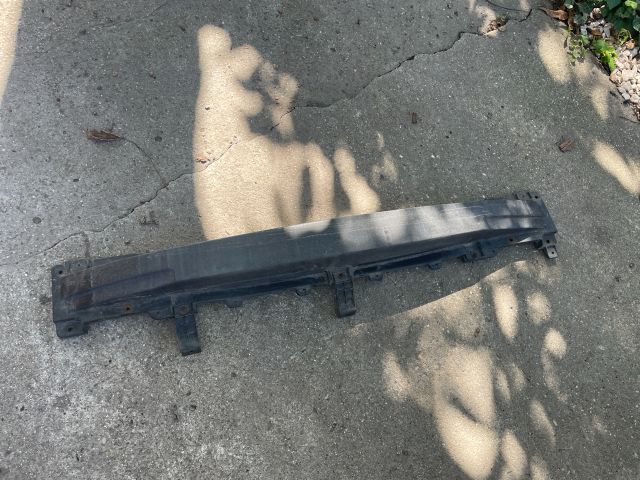 bontott HYUNDAI i40 Hátsó Lökhárító Merevítő (Fém)