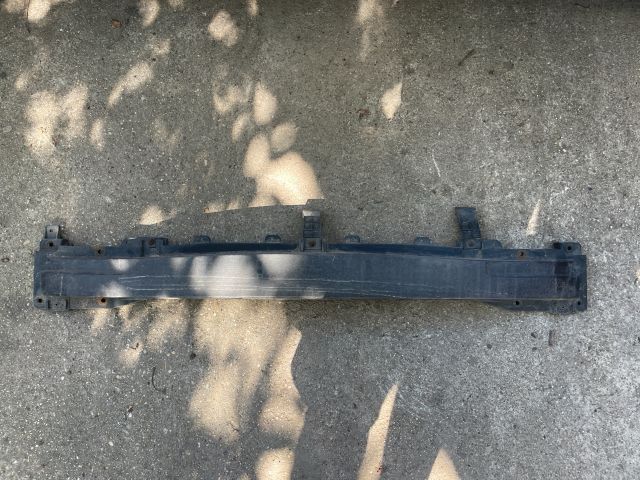 bontott HYUNDAI i40 Hátsó Lökhárító Merevítő (Fém)