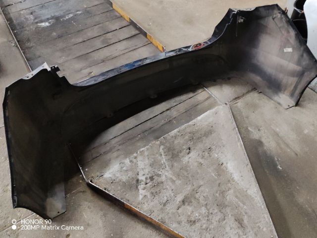 bontott HYUNDAI i40 Hátsó Lökhárító (Részeivel)