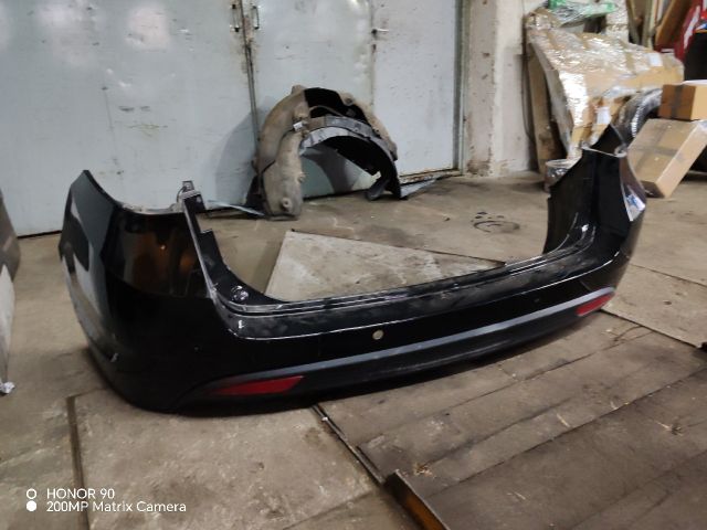 bontott HYUNDAI i40 Hátsó Lökhárító (Részeivel)