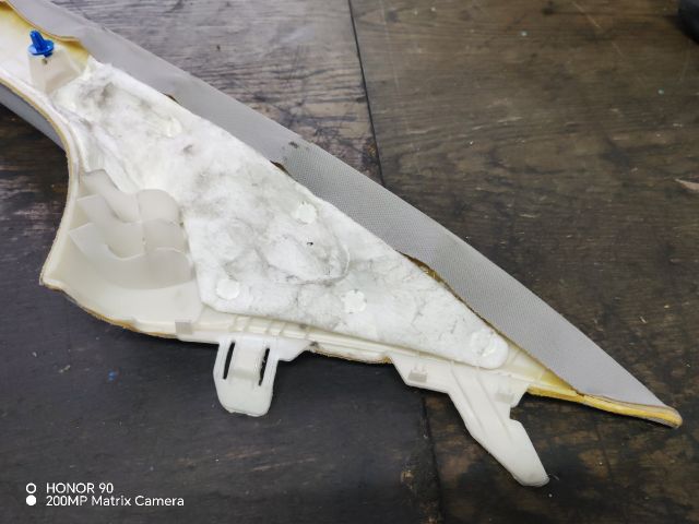 bontott HYUNDAI i40 Jobb A Oszlop Burkolat