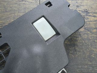 bontott HYUNDAI i40 Jobb Alsó Műszerfal Burkolat