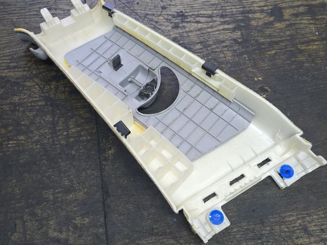 bontott HYUNDAI i40 Jobb B Oszlop Burkolat