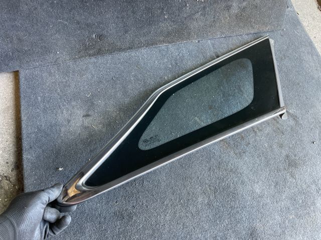 bontott HYUNDAI i40 Jobb C Oszlop Oldalablak Üveg