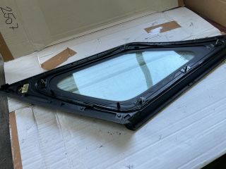 bontott HYUNDAI i40 Jobb C Oszlop Oldalablak Üveg