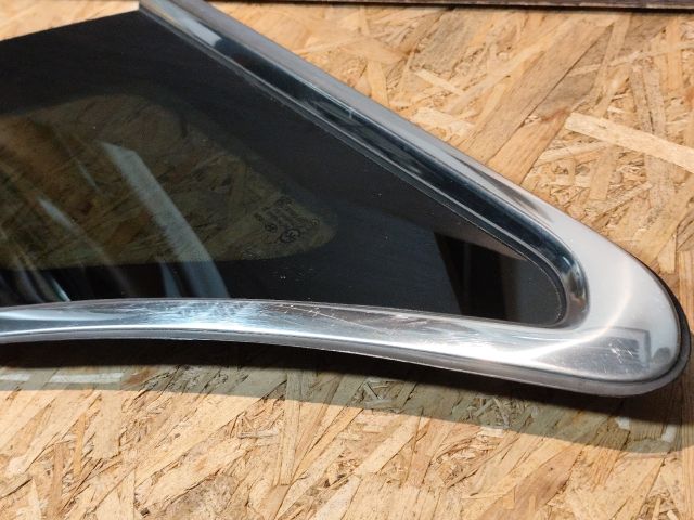 bontott HYUNDAI i40 Jobb C Oszlop Oldalablak Üveg