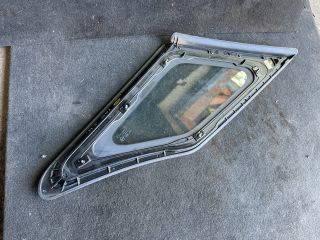 bontott HYUNDAI i40 Jobb C Oszlop Oldalablak Üveg