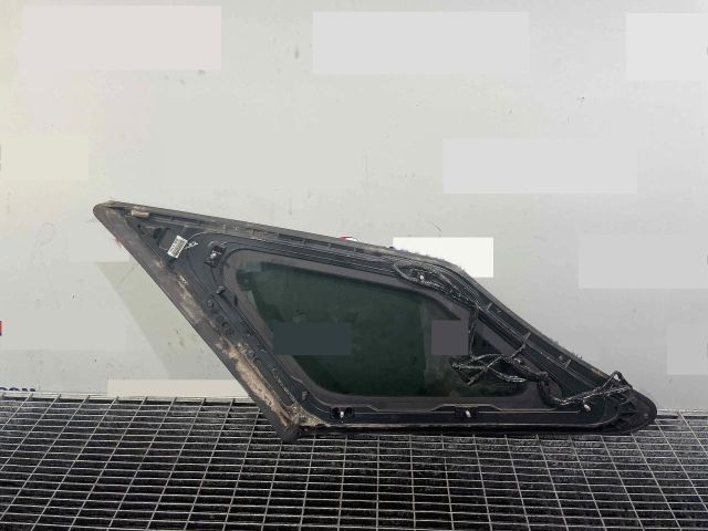 bontott HYUNDAI i40 Jobb C Oszlop