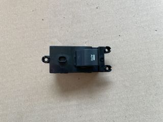 bontott HYUNDAI i40 Jobb első Ablakemelő Kapcsoló