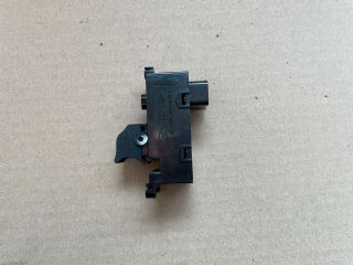 bontott HYUNDAI i40 Jobb első Ablakemelő Kapcsoló