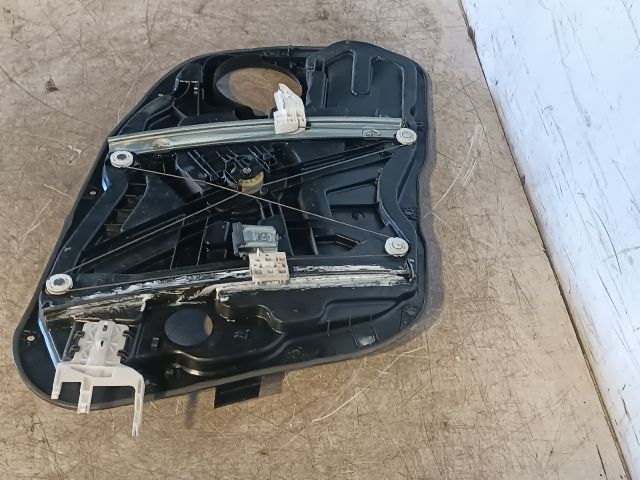 bontott HYUNDAI i40 Jobb első Ablakemelő Szerkezet (Elektromos)