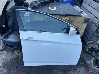 bontott HYUNDAI i40 Jobb első Ajtó (Részeivel)