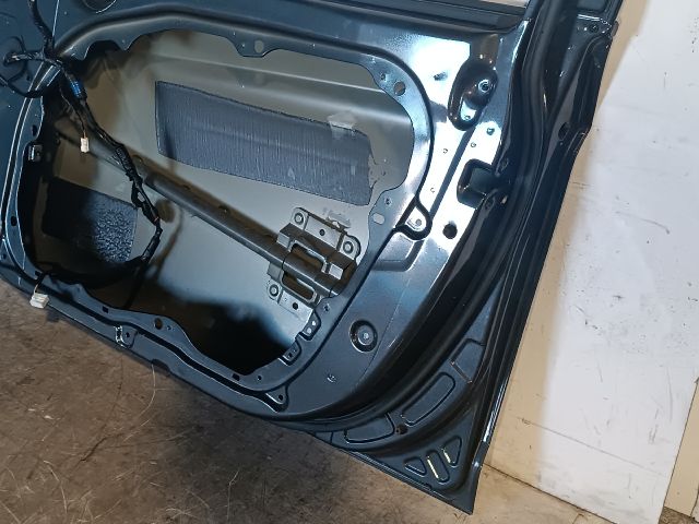 bontott HYUNDAI i40 Jobb első Ajtó (Üres lemez)