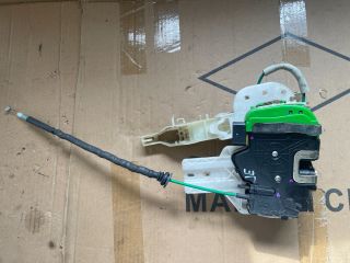 bontott HYUNDAI i40 Jobb első Ajtózár