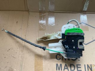 bontott HYUNDAI i40 Jobb első Ajtózár