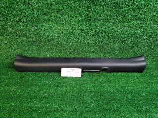 bontott HYUNDAI i40 Jobb első Belső Küszöb Burkolat