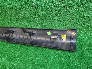 bontott HYUNDAI i40 Jobb első Belső Küszöb Burkolat