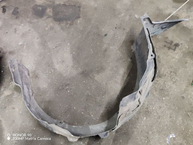 bontott HYUNDAI i40 Jobb első Első Dobbetét (Kerékjárati, Műanyag)